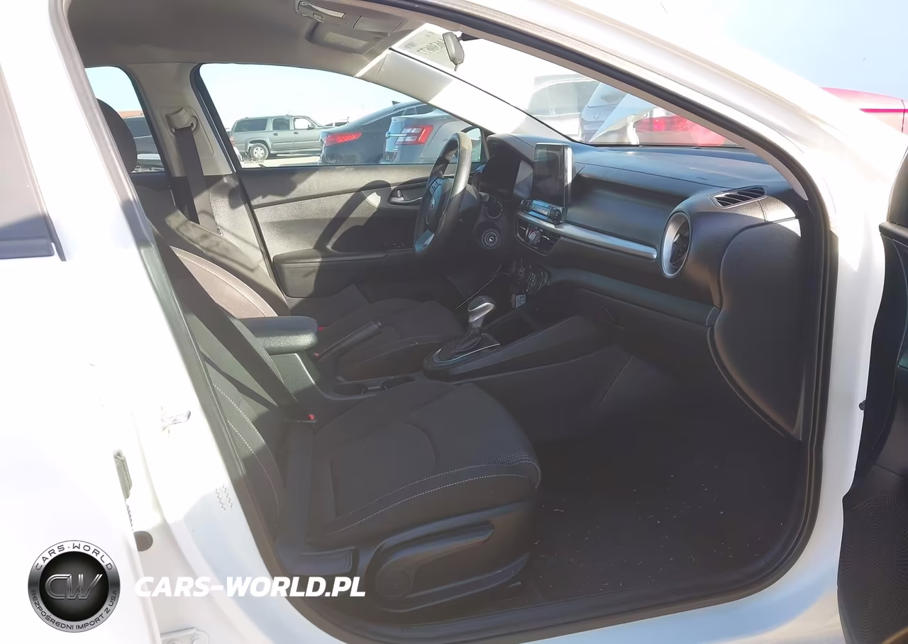 2020 Kia Forte Lxs VIN:3KPF24AD5LE175529 - 5