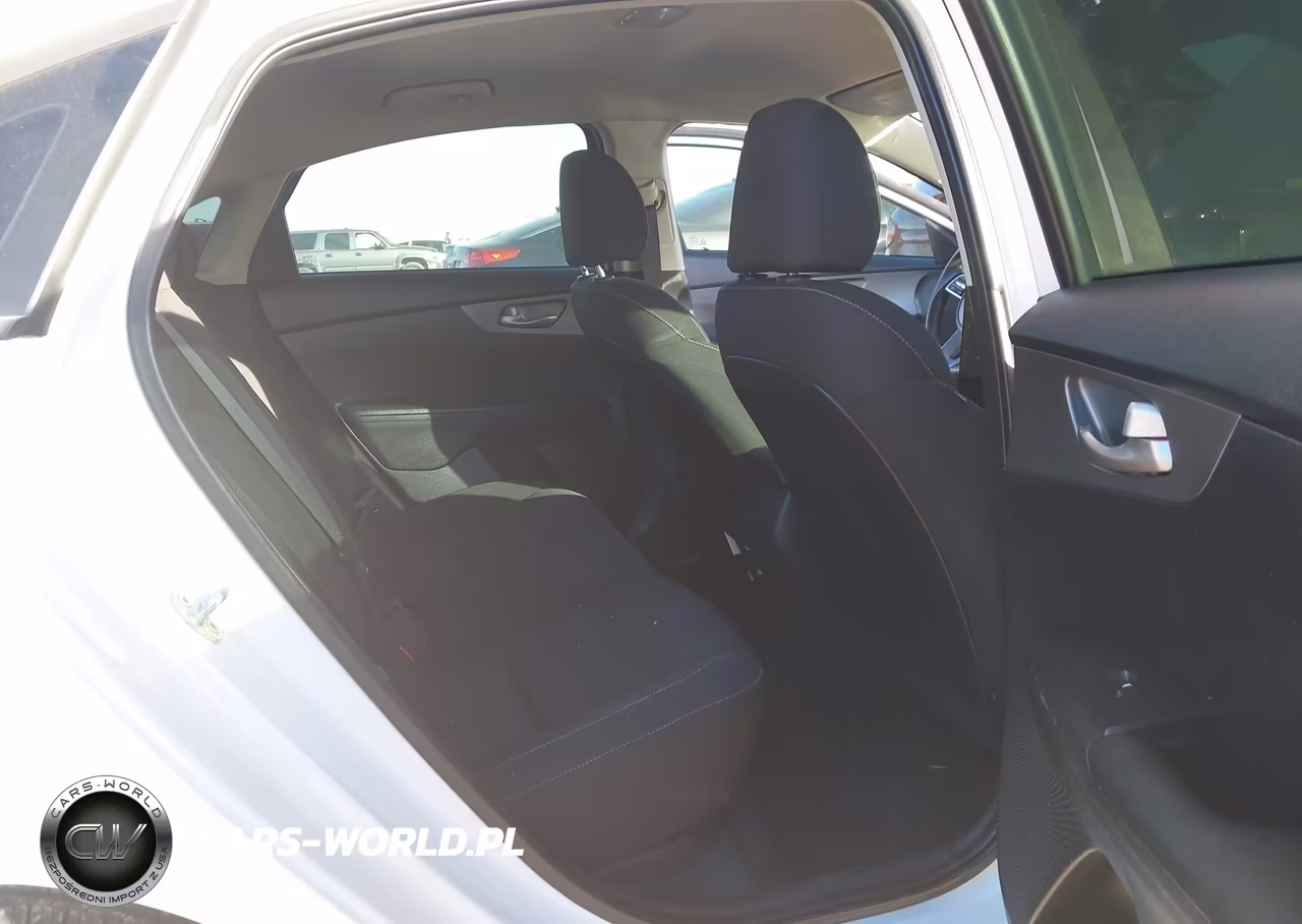 2020 Kia Forte Lxs VIN:3KPF24AD5LE175529 - 8