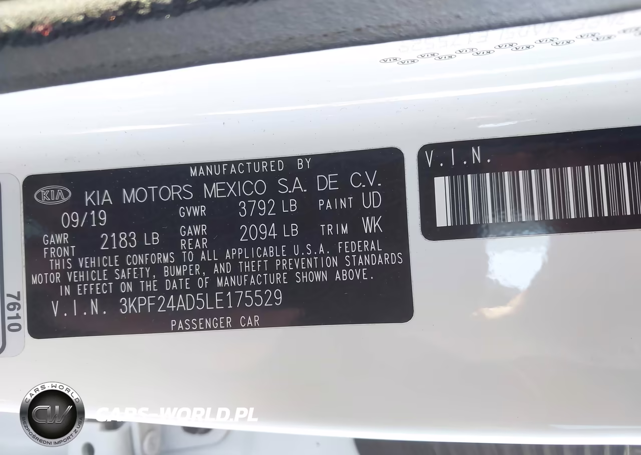 2020 Kia Forte Lxs VIN:3KPF24AD5LE175529 - 9