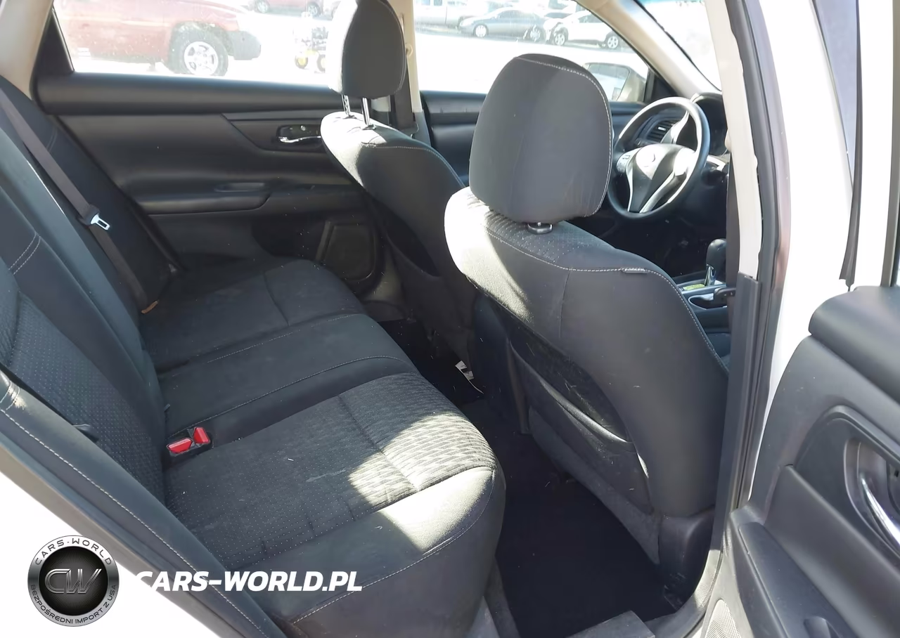 2017 Nissan Altima 2.5 S VIN:1N4AL3AP1HC148263 - 8