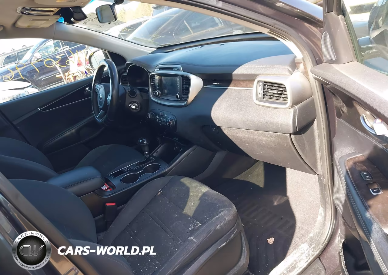 2018 Kia Sorento 2.4L Lx VIN:5XYPGDA32JG348078 - 5