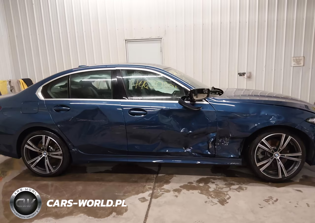 2024 BMW 330I xDrive VIN:3MW89FF07R8D86497 - 13