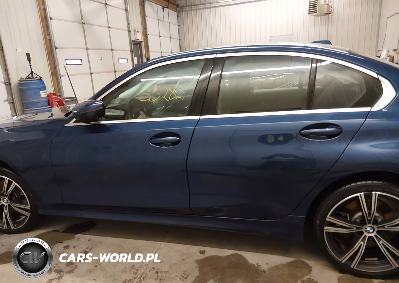 2024 BMW 330I xDrive VIN:3MW89FF07R8D86497 - 14