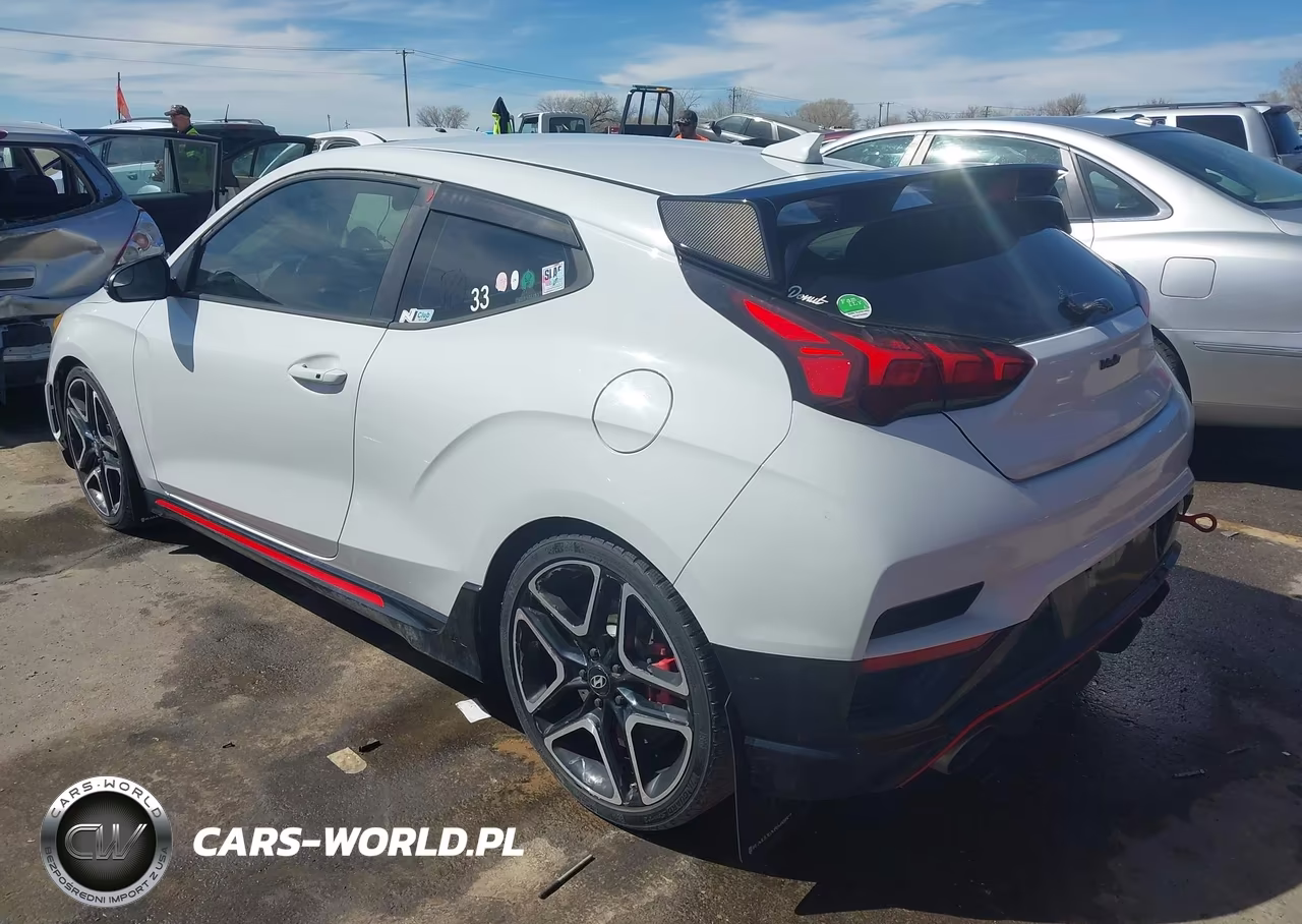 2020 Hyundai Veloster N VIN:KMHT36AH7LU004132 - 3