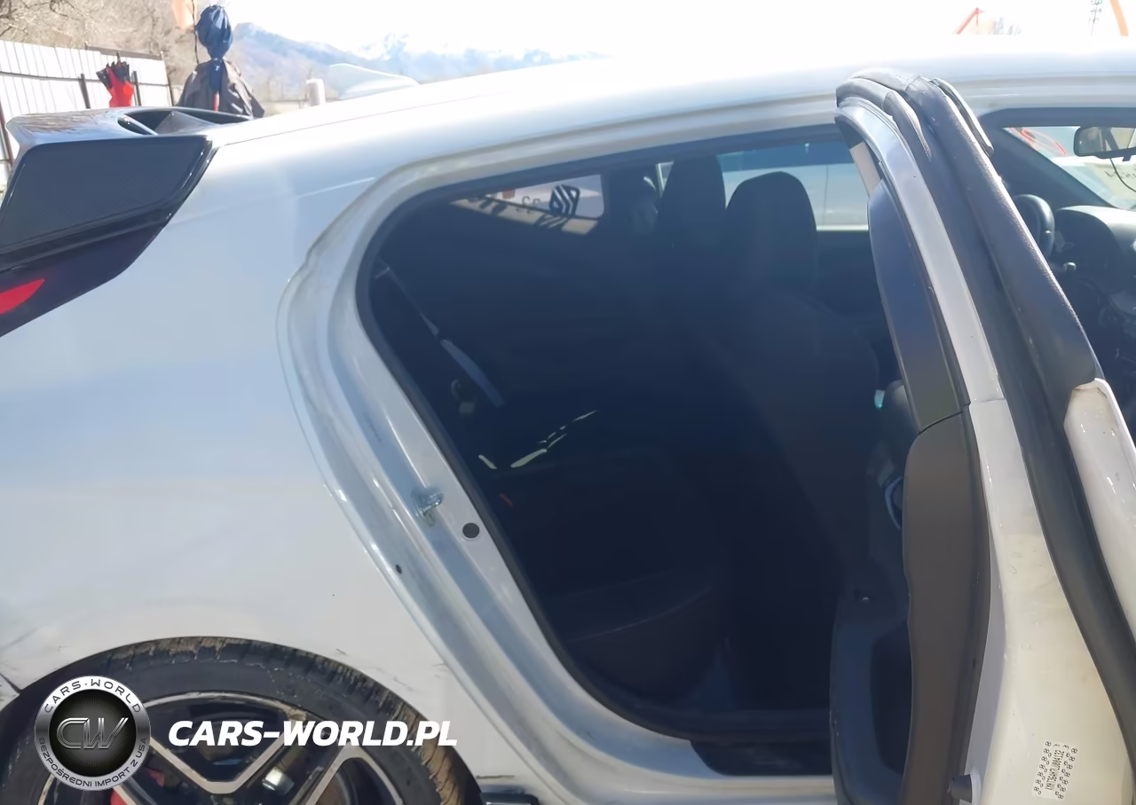 2020 Hyundai Veloster N VIN:KMHT36AH7LU004132 - 8