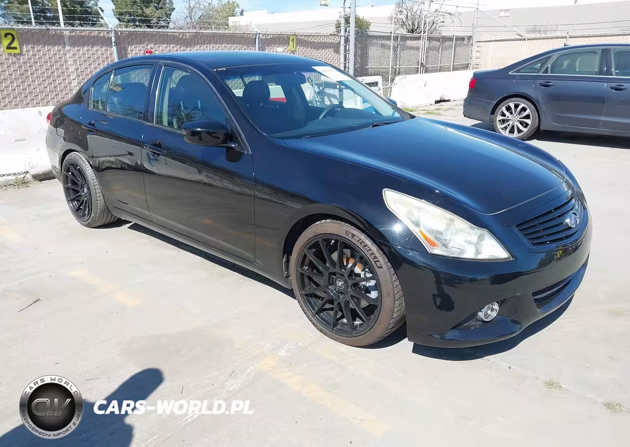 2011 Infiniti G25