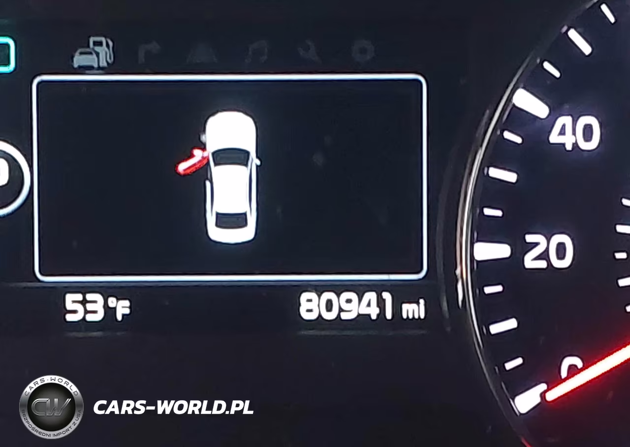 2017 Kia Forte S VIN:3KPFL4A7XHE035944 - 7