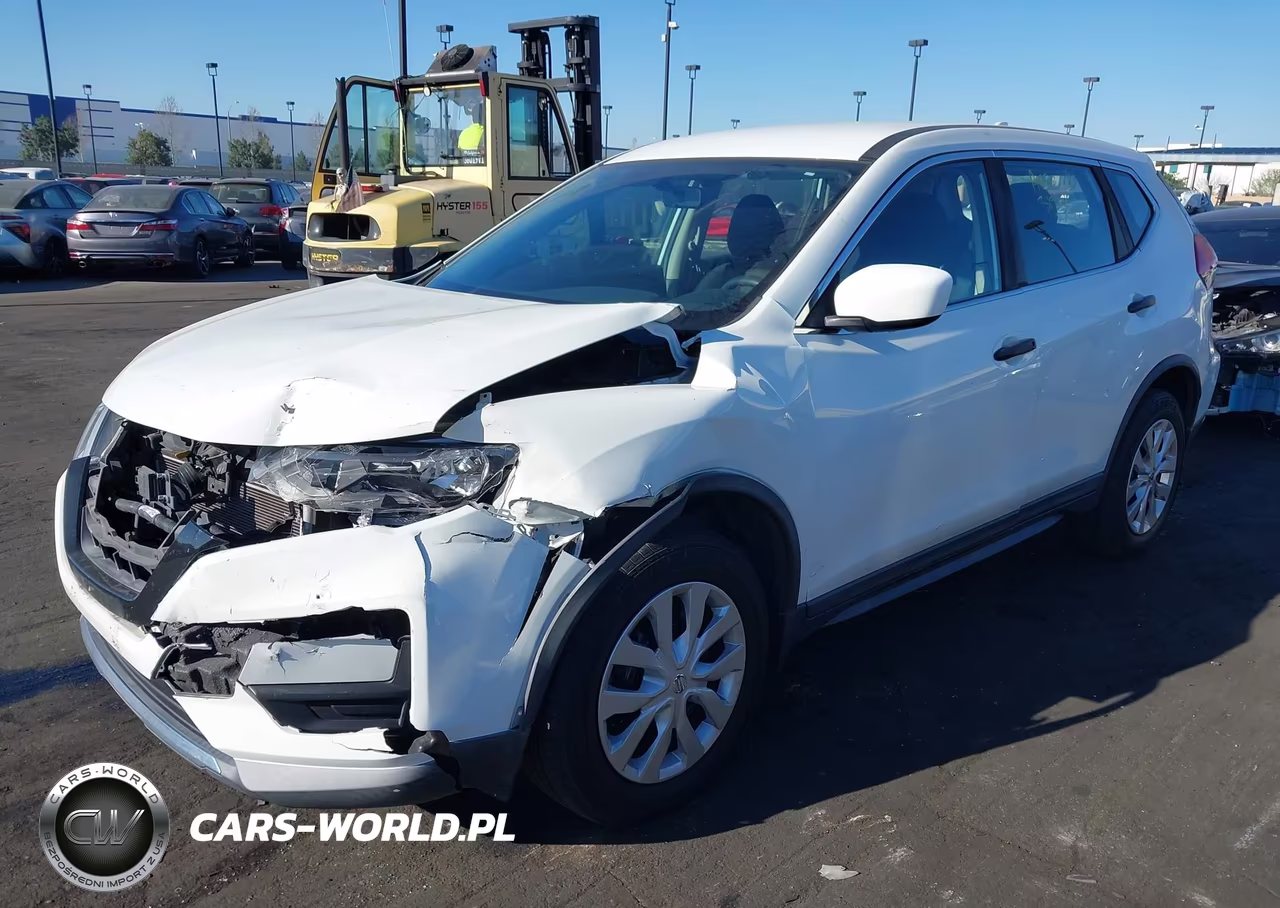 2017 Nissan Rogue S VIN:KNMAT2MT9HP585563 - 2