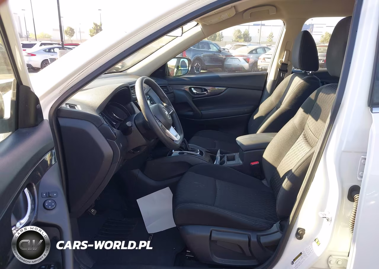 2017 Nissan Rogue S VIN:KNMAT2MT9HP585563 - 5