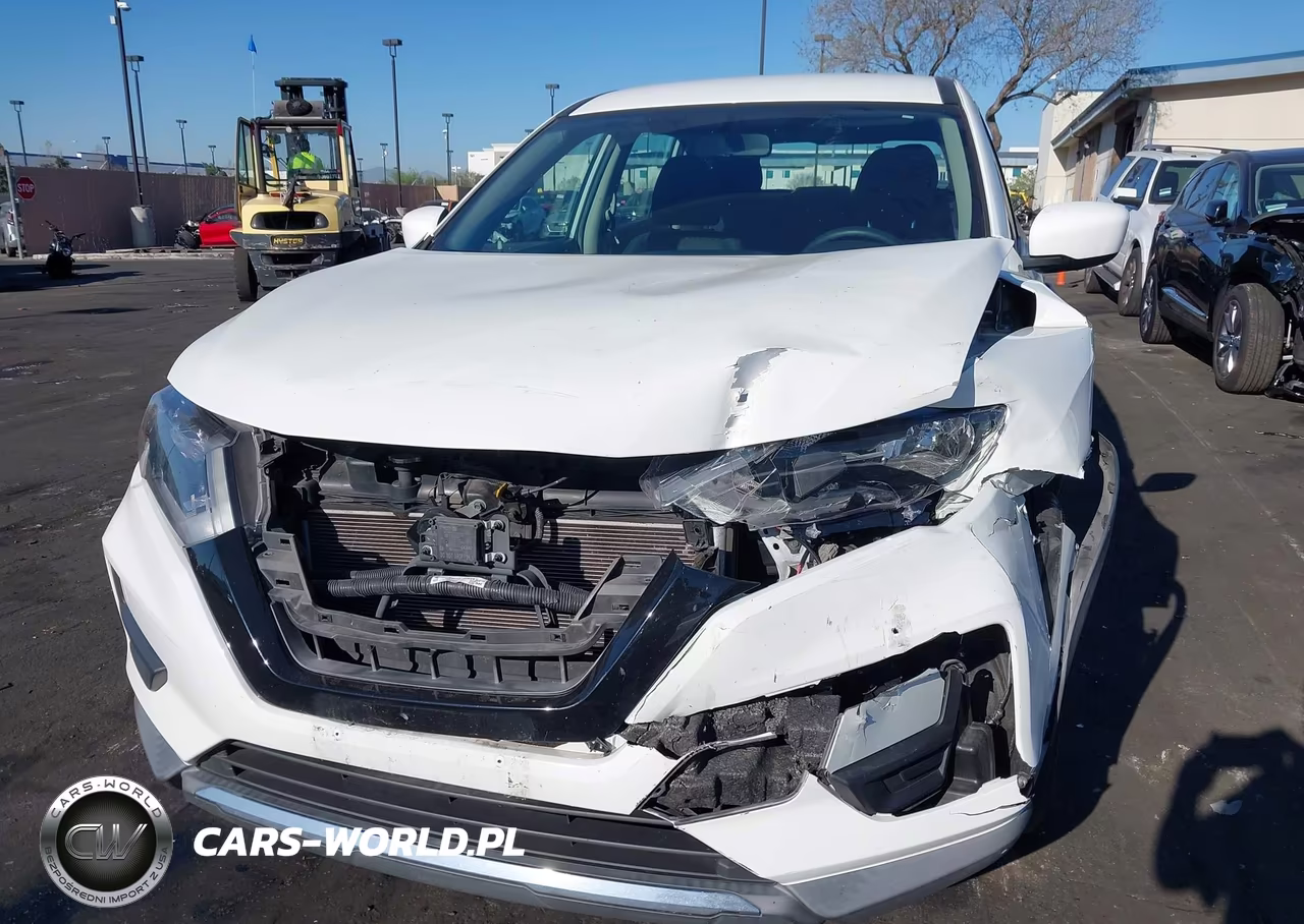 2017 Nissan Rogue S VIN:KNMAT2MT9HP585563 - 6