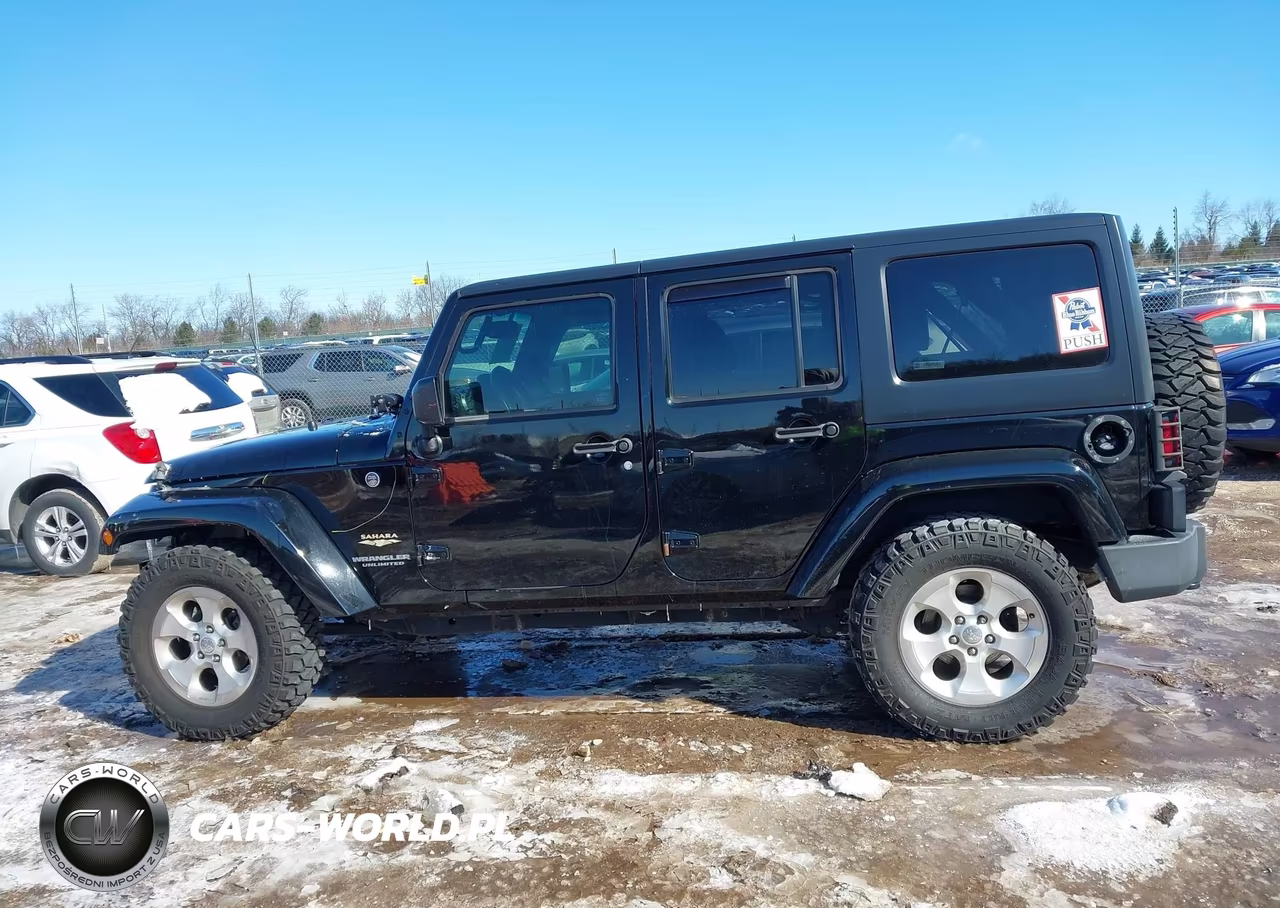 2015 Jeep Wrangler Unlimited Sahara VIN:1C4BJWEG3FL727316 - 15