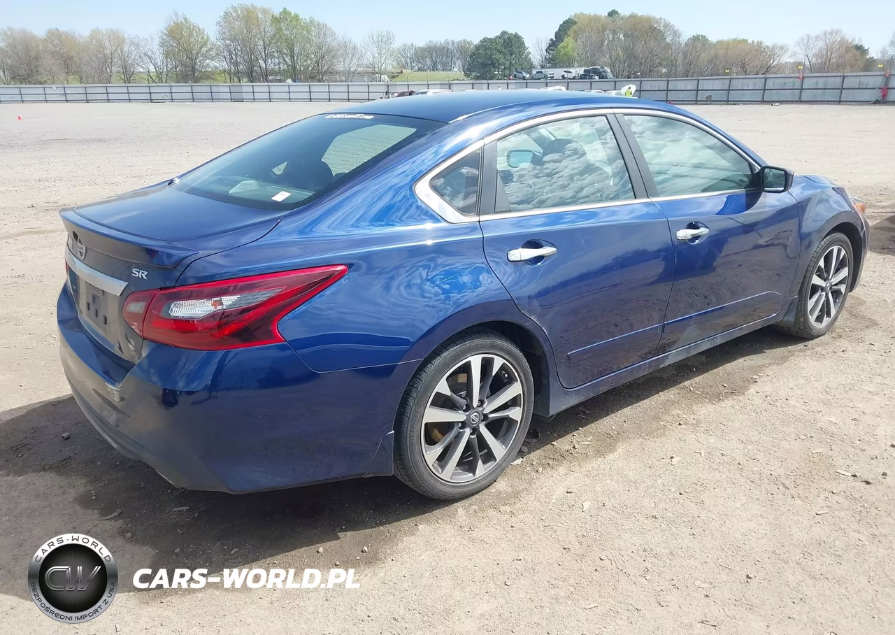 2017 Nissan Altima 2.5 Sr VIN:1N4AL3AP6HN305581 - 4