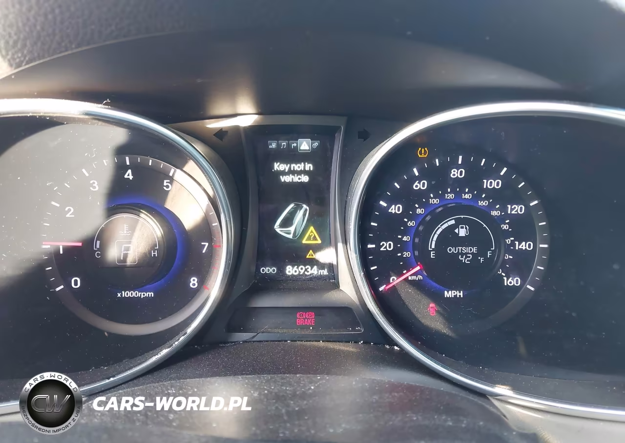 2014 Hyundai Santa Fe Sport 2.4L VIN:5XYZU3LB2EG166290 - 7