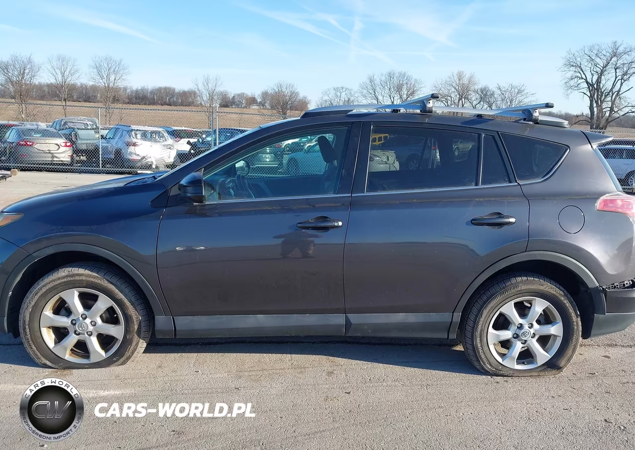 2016 Toyota Rav4 Le VIN:2T3BFREVXGW422654 - 14