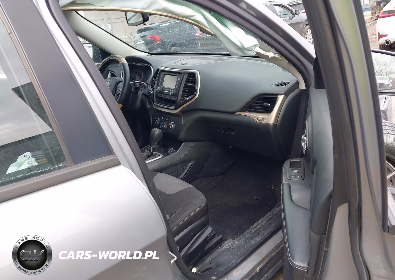 2014 Jeep Cherokee Sport VIN:1C4PJMAB6EW259728 - 5