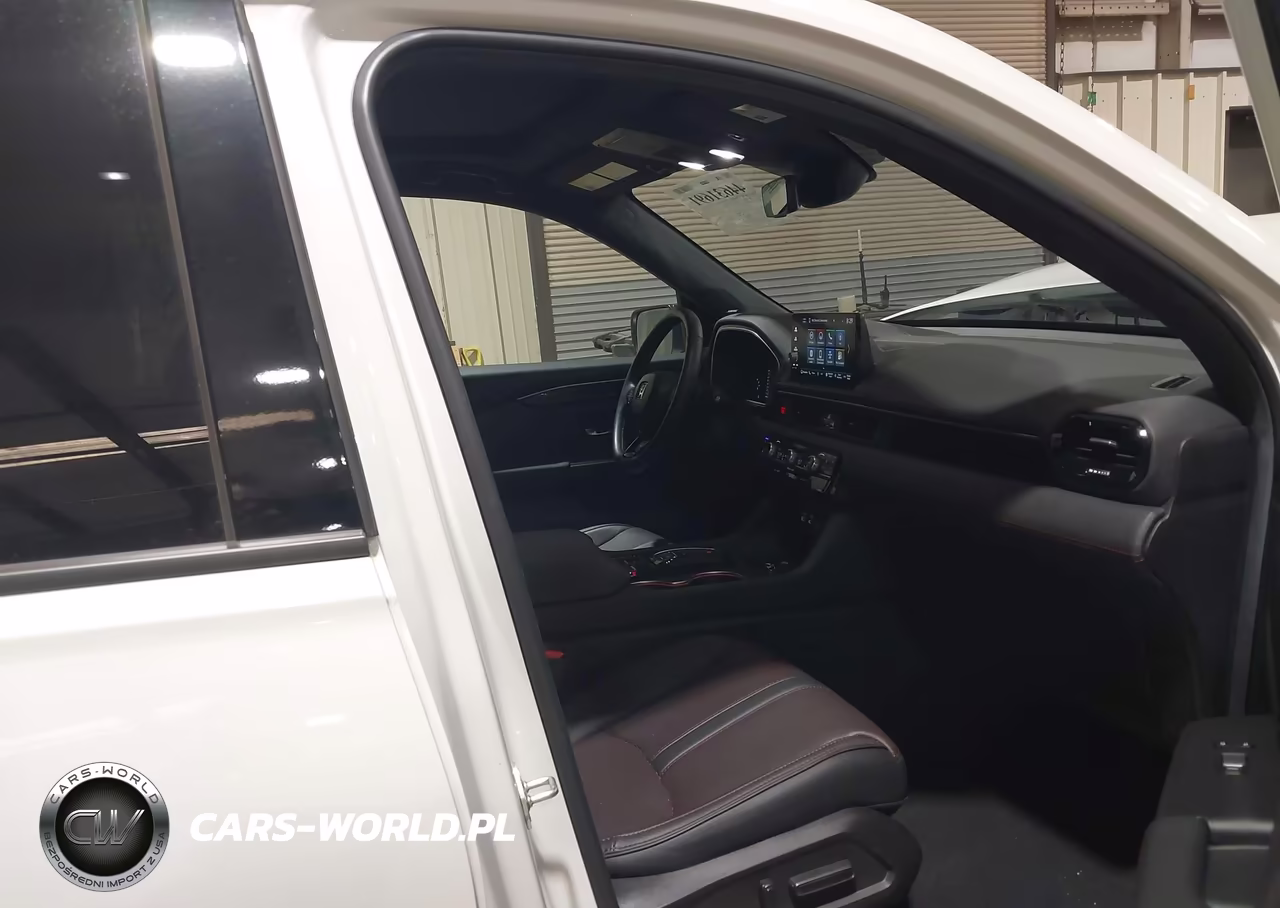 2025 Honda Pilot Black Edition VIN:5FNYG1H95SB138502 - 5