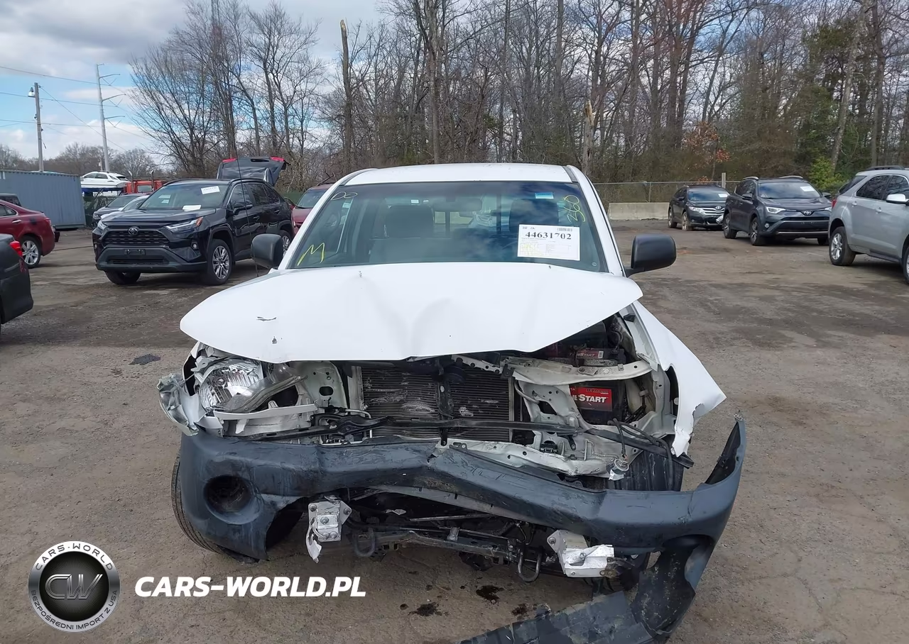 2010 Toyota Tacoma VIN:5TENX4CNXAZ739006 - 12