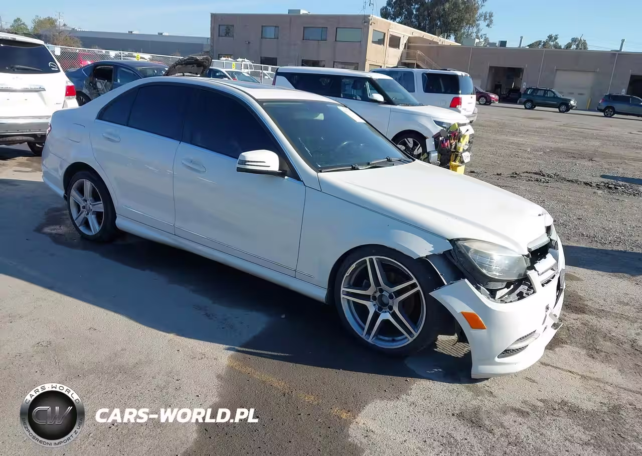 2011 Mercedes-Benz C 300 Sport