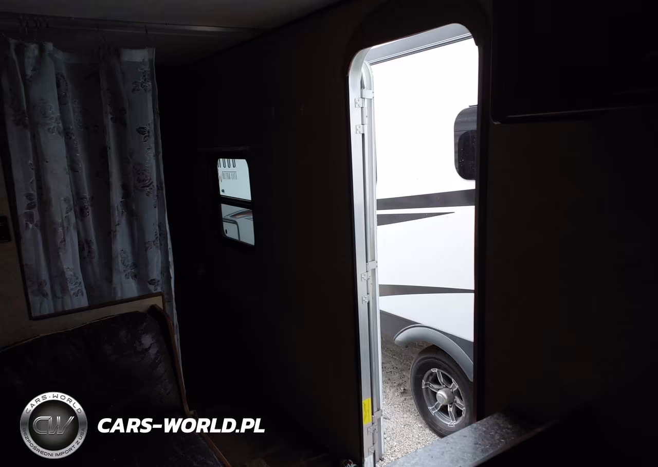 2013 Avenger Travel Trailer VIN:5ZT2AVKB8DB902289 - 19