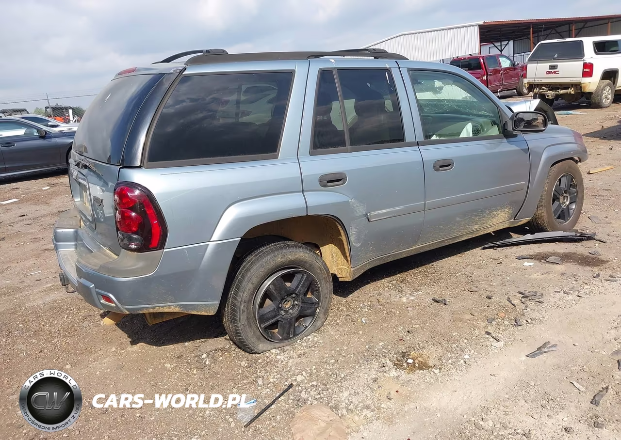 2006 Chevrolet Trailblazer Ls VIN:1GNDS13S762302923 - 4