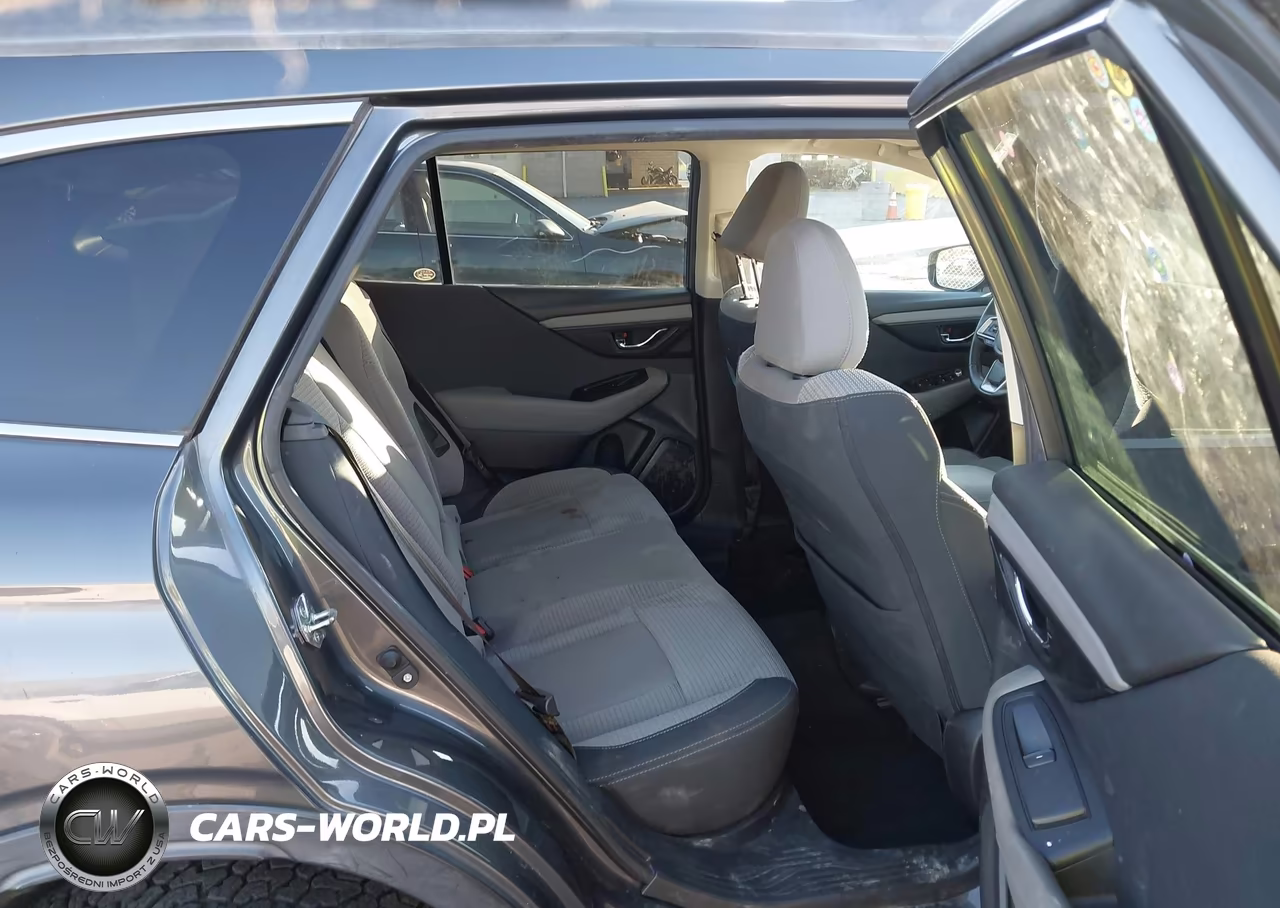2020 Subaru Outback Premium VIN:4S4BTAECXL3215344 - 8