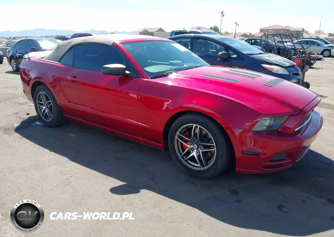 2013 Ford Mustang V6