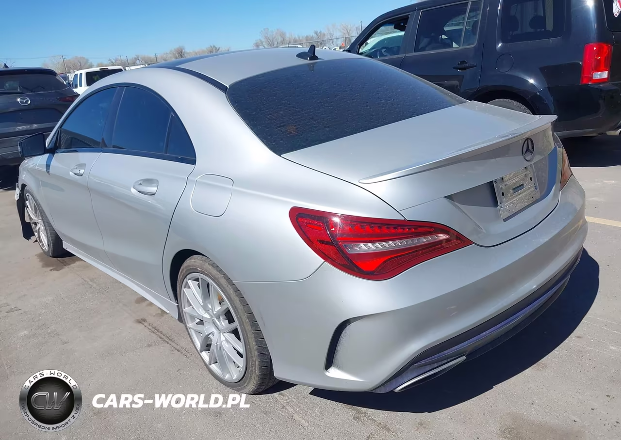 2018 Mercedes-Benz Cla 250 VIN:WDDSJ4EBXJN591102 - 3