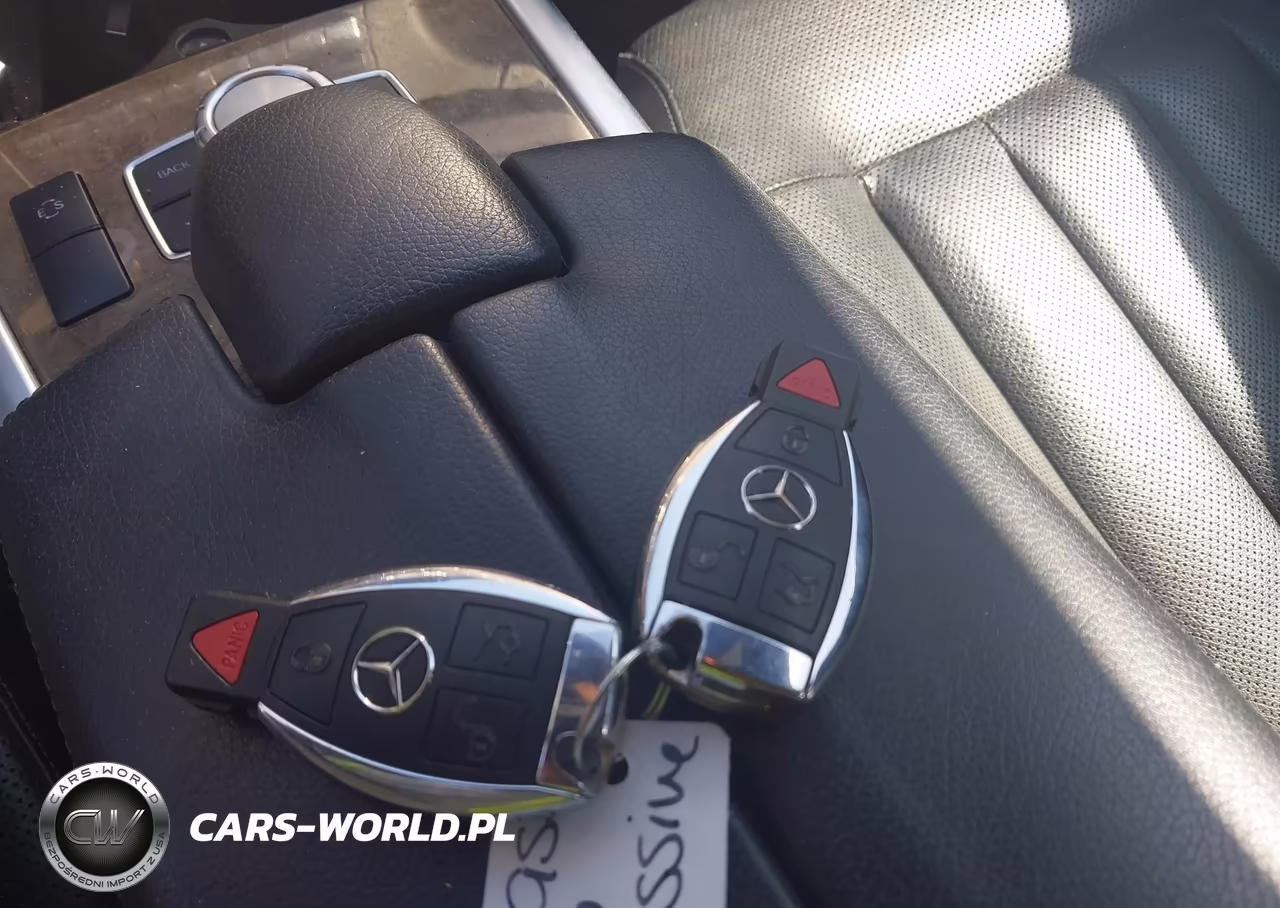 2014 Mercedes-Benz E 350 VIN:WDDHF5KB6EA963490 - 11