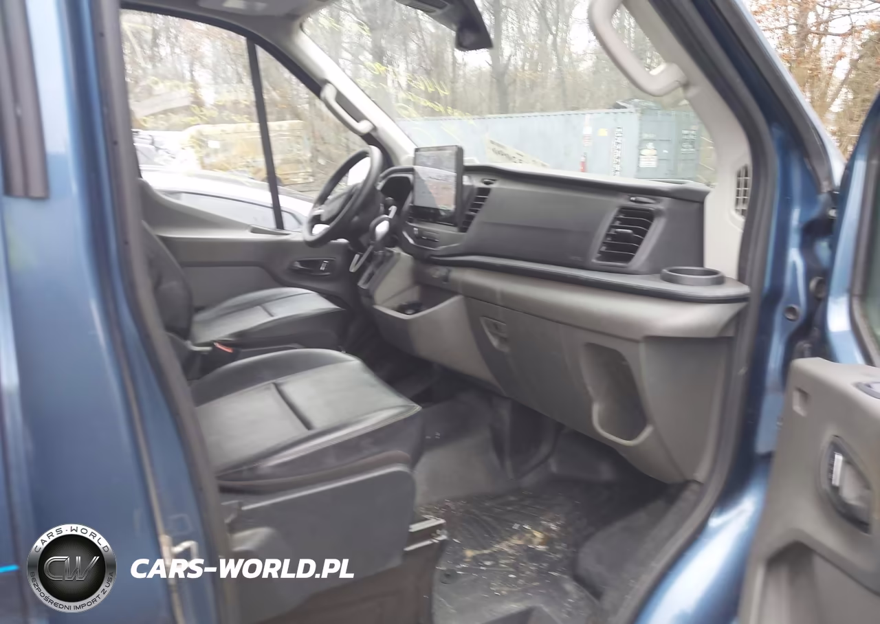 2023 Ford Transit-250 VIN:1FTBR1C84PKB23918 - 5