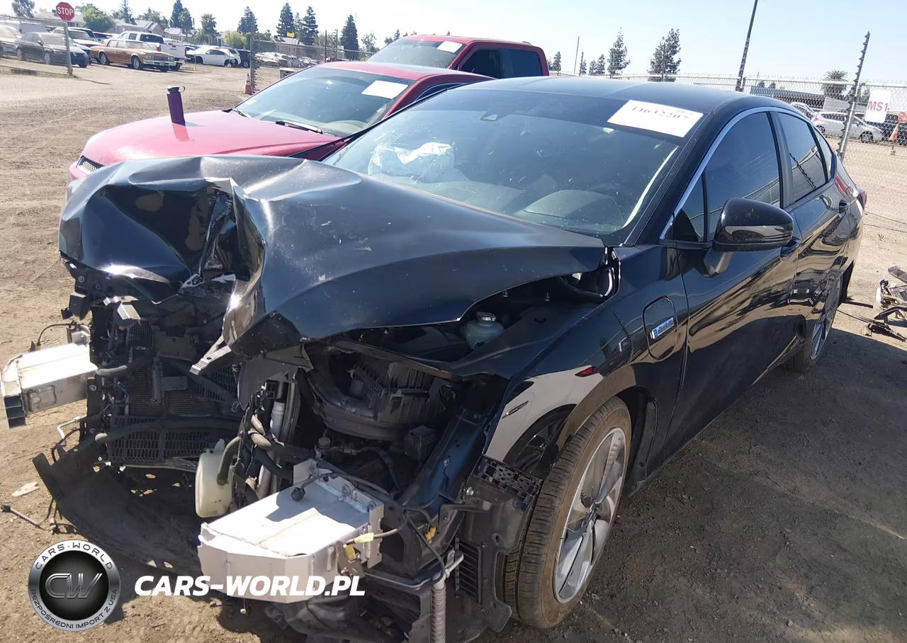 2018 Honda Clarity Plug-In Hybrid VIN:JHMZC5F1XJC017690 - 2