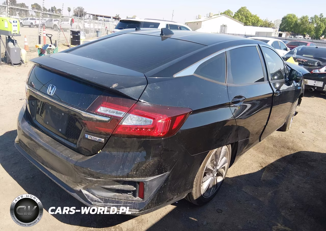 2018 Honda Clarity Plug-In Hybrid VIN:JHMZC5F1XJC017690 - 4