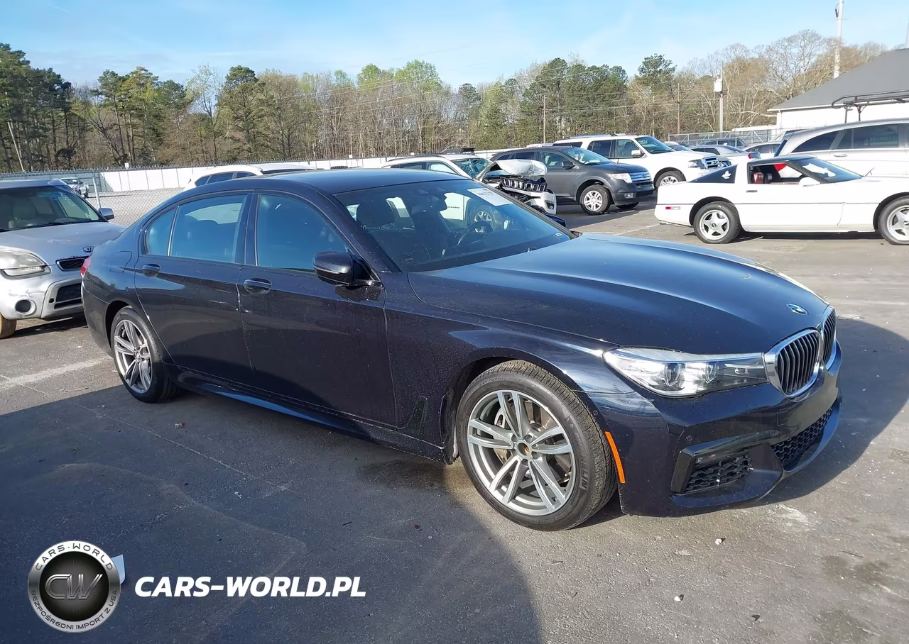 2017 BMW 740I