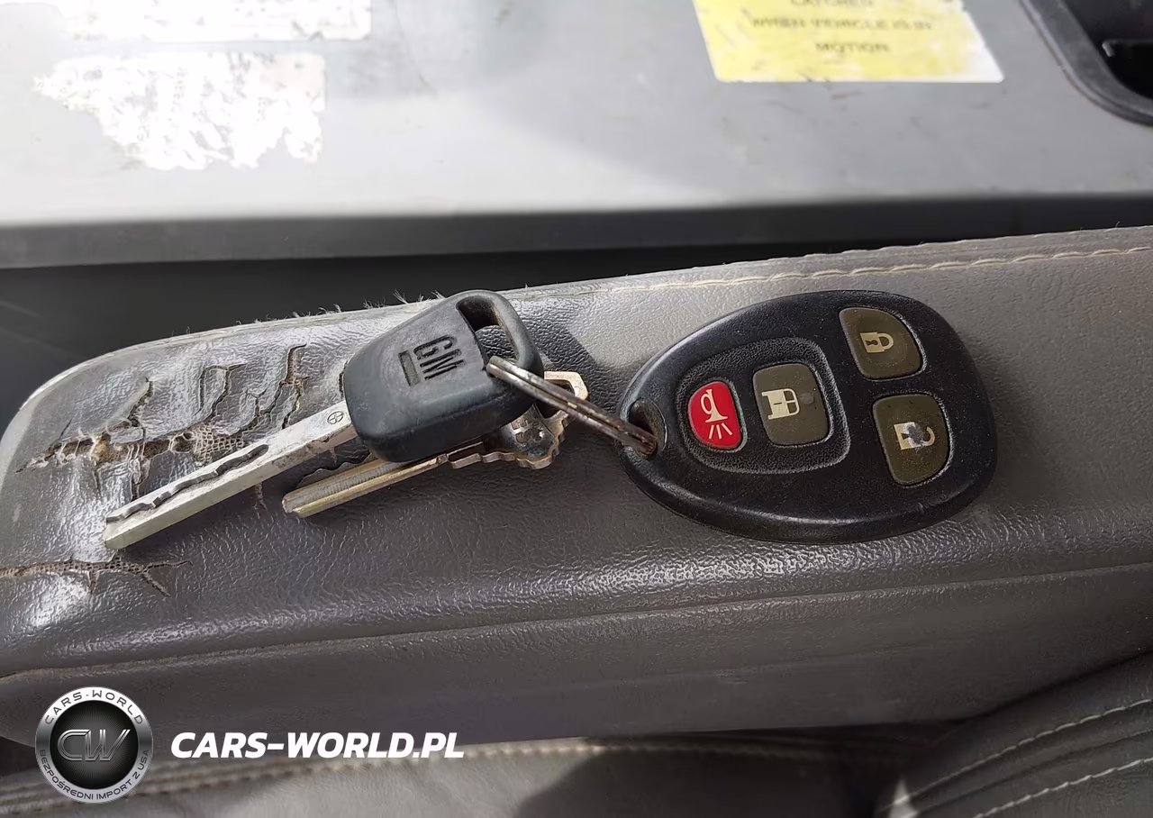 2015 Chevrolet Express 2500 Work Van VIN:1GCWGFCF6F1220741 - 11