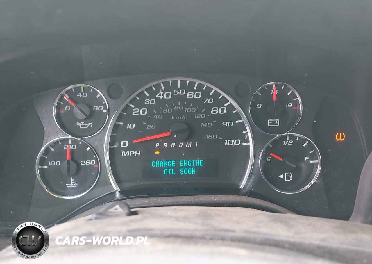 2015 Chevrolet Express 2500 Work Van VIN:1GCWGFCF6F1220741 - 7