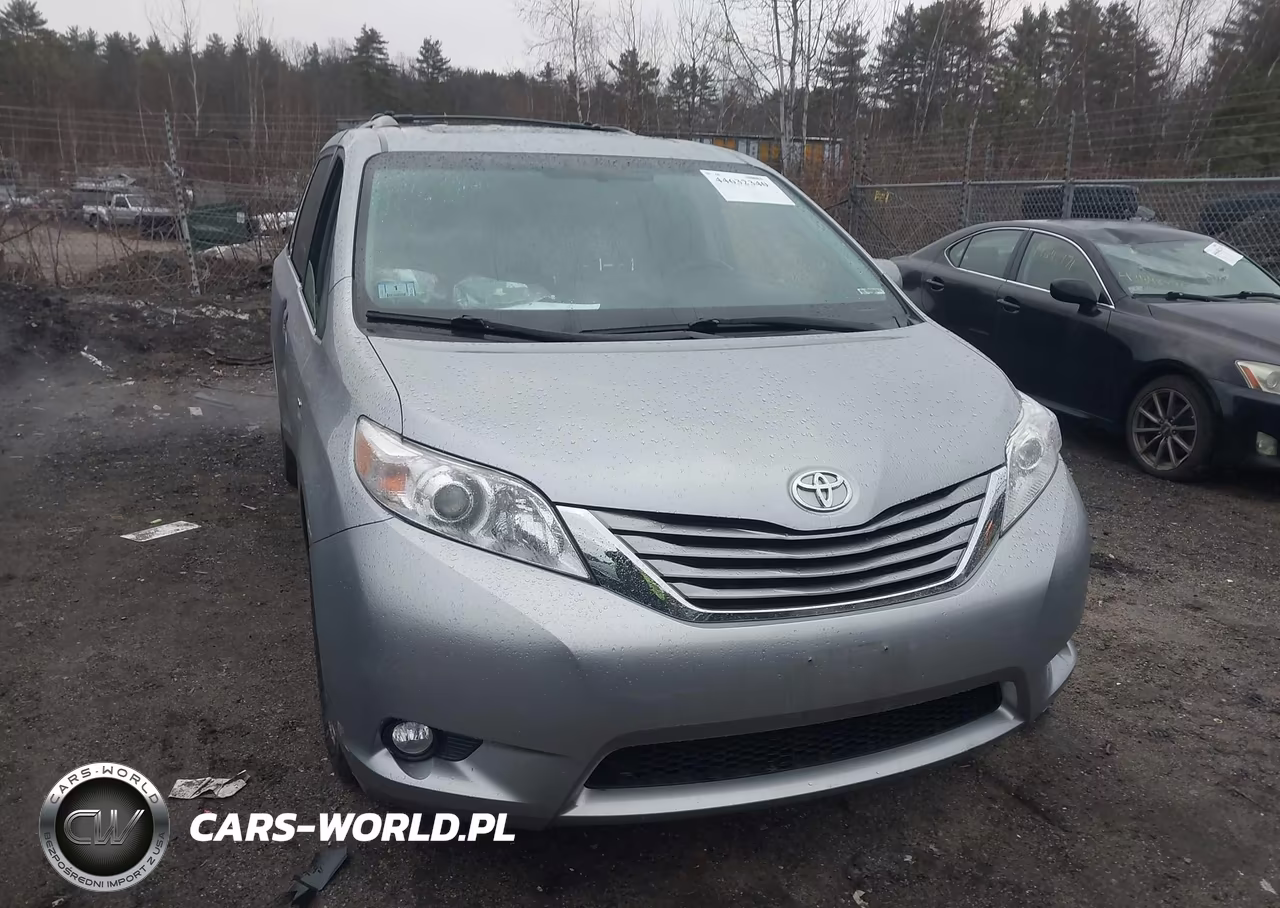 2017 Toyota Sienna Xle 7 Passenger VIN:5TDDZ3DC3HS156250 - 12