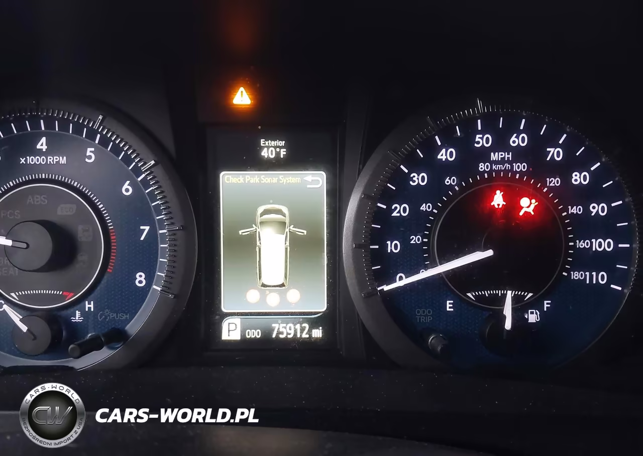 2017 Toyota Sienna Xle 7 Passenger VIN:5TDDZ3DC3HS156250 - 15