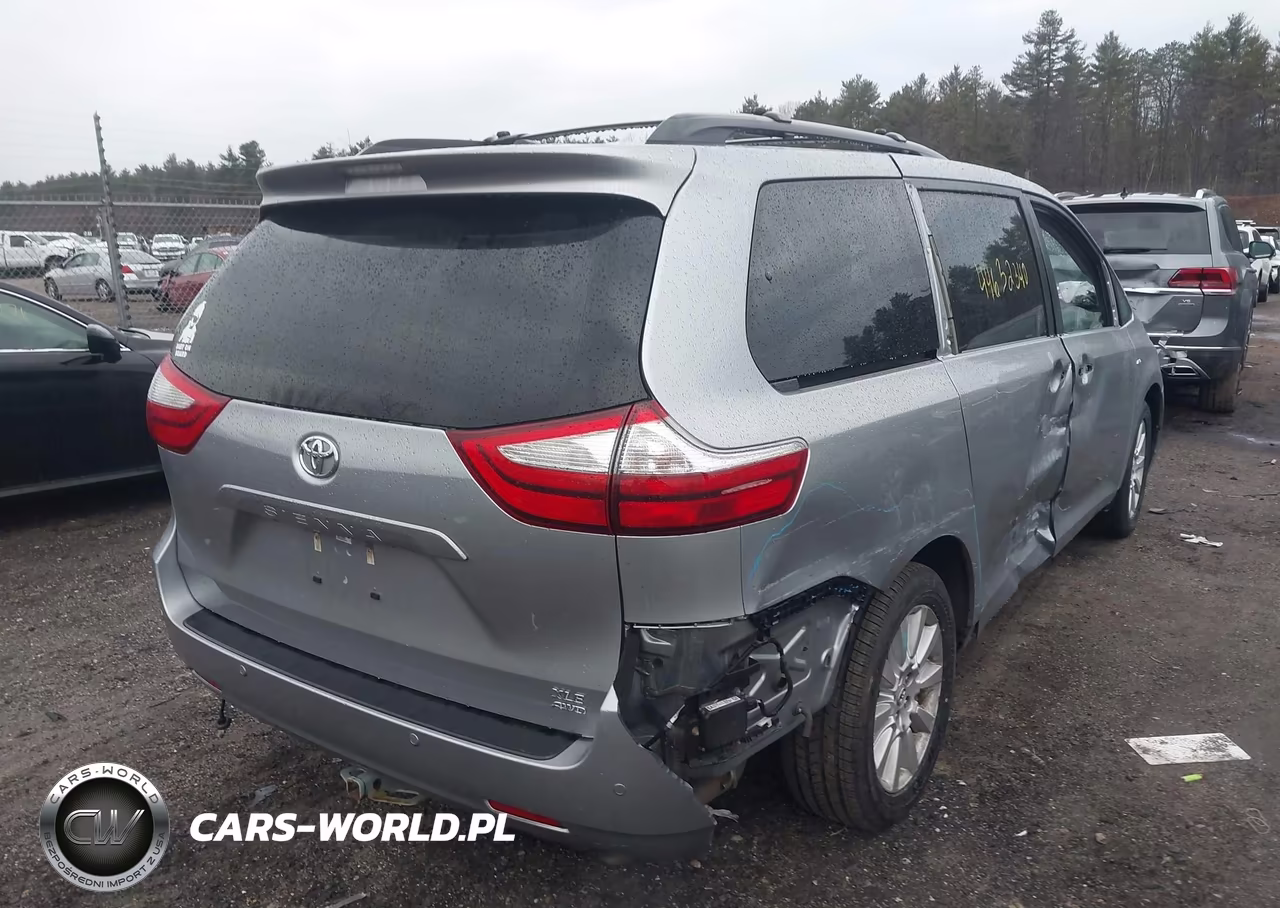 2017 Toyota Sienna Xle 7 Passenger VIN:5TDDZ3DC3HS156250 - 4