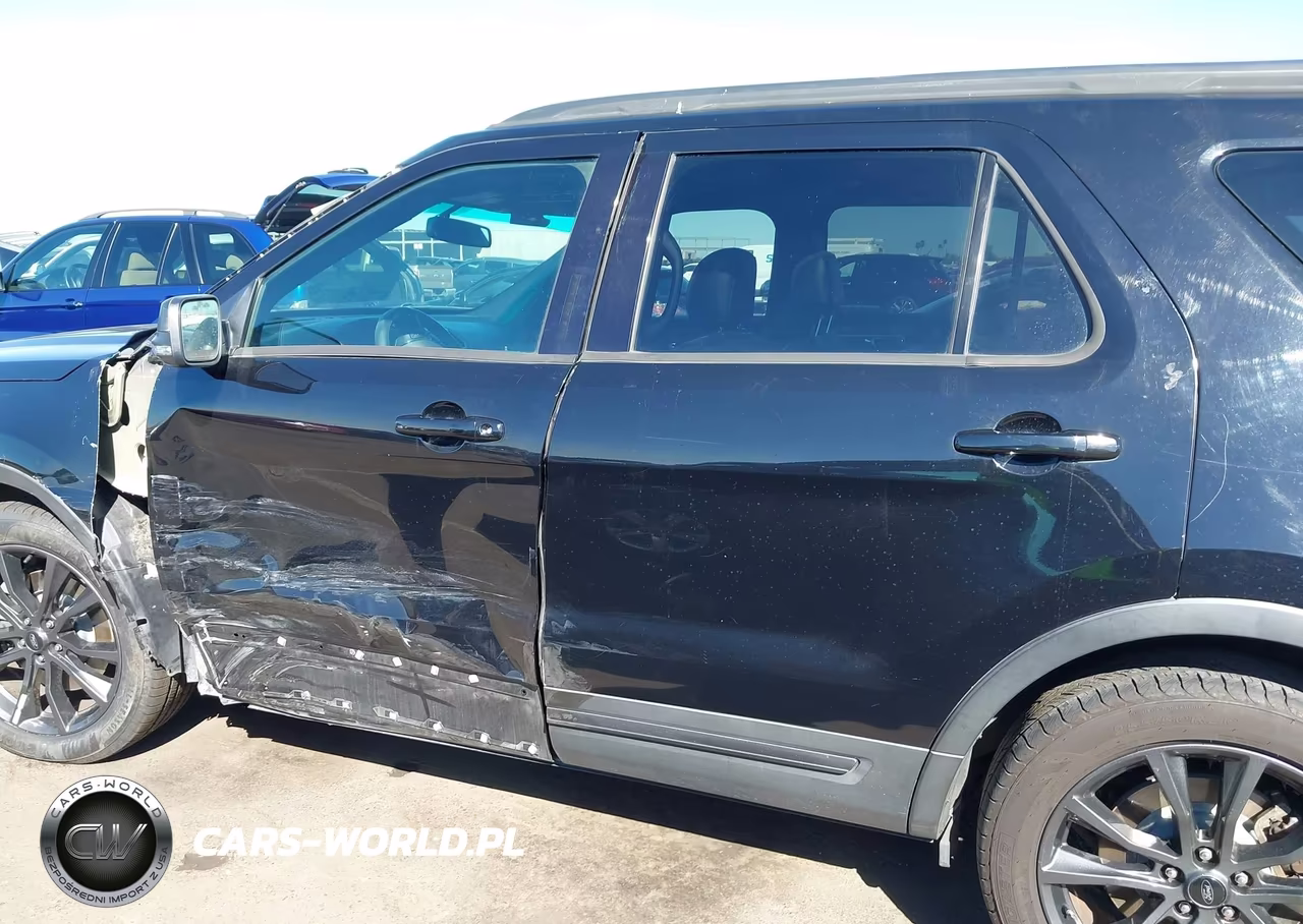 2017 Ford Explorer Xlt VIN:1FM5K7D8XHGA03690 - 15