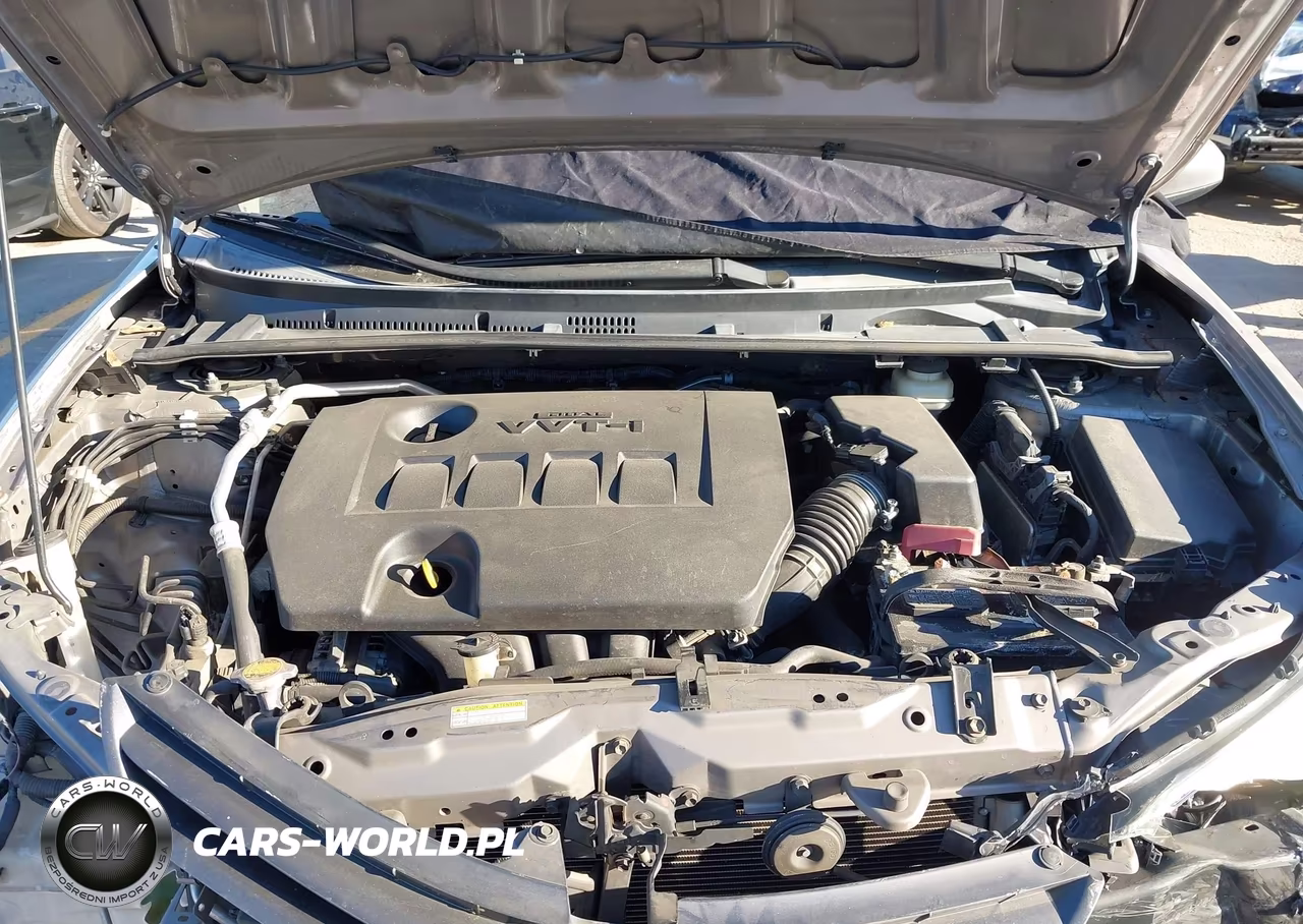 2015 Toyota Corolla Le VIN:5YFBURHE5FP194508 - 10
