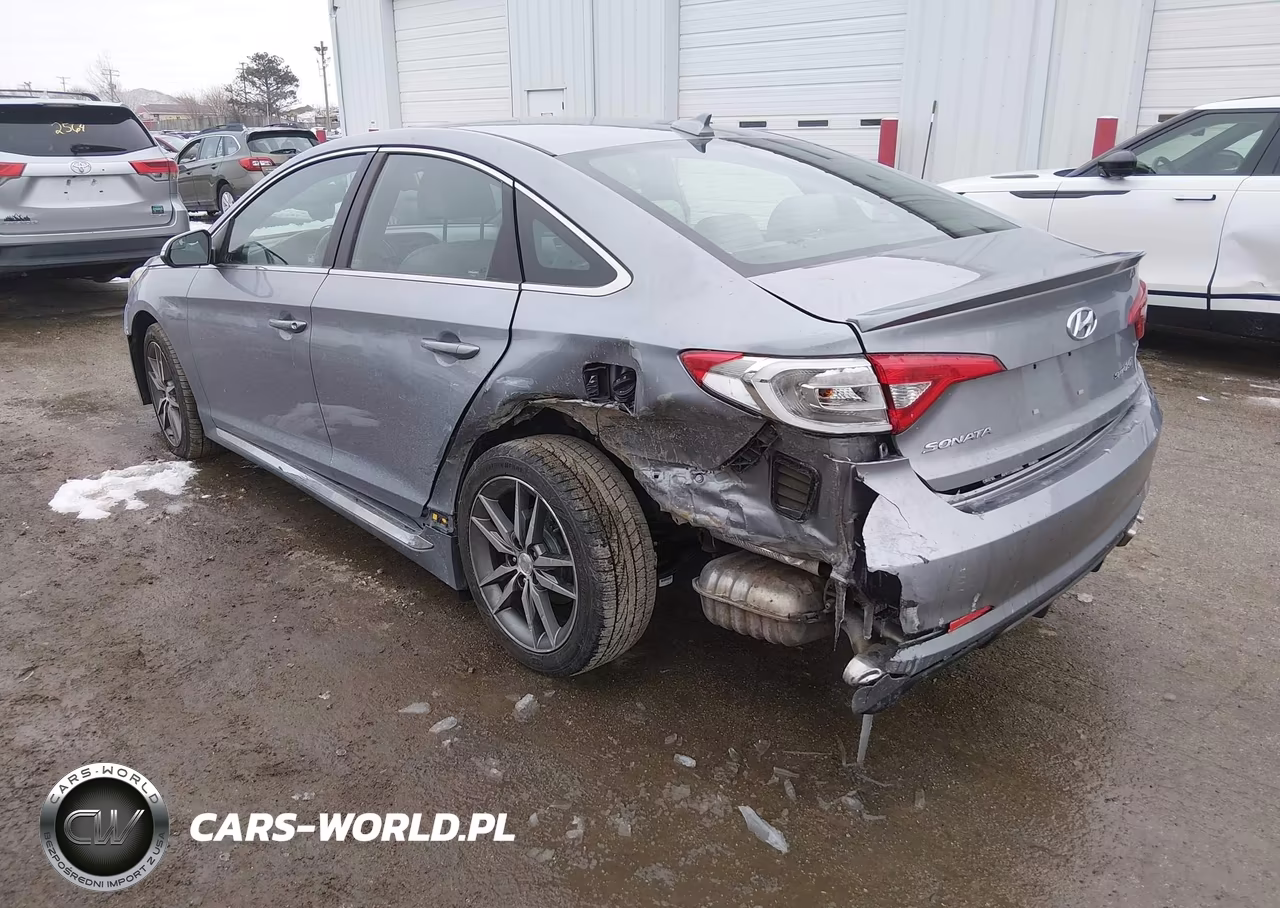 2017 Hyundai Sonata Sport 2.0T VIN:5NPE34AB4HH555486 - 3