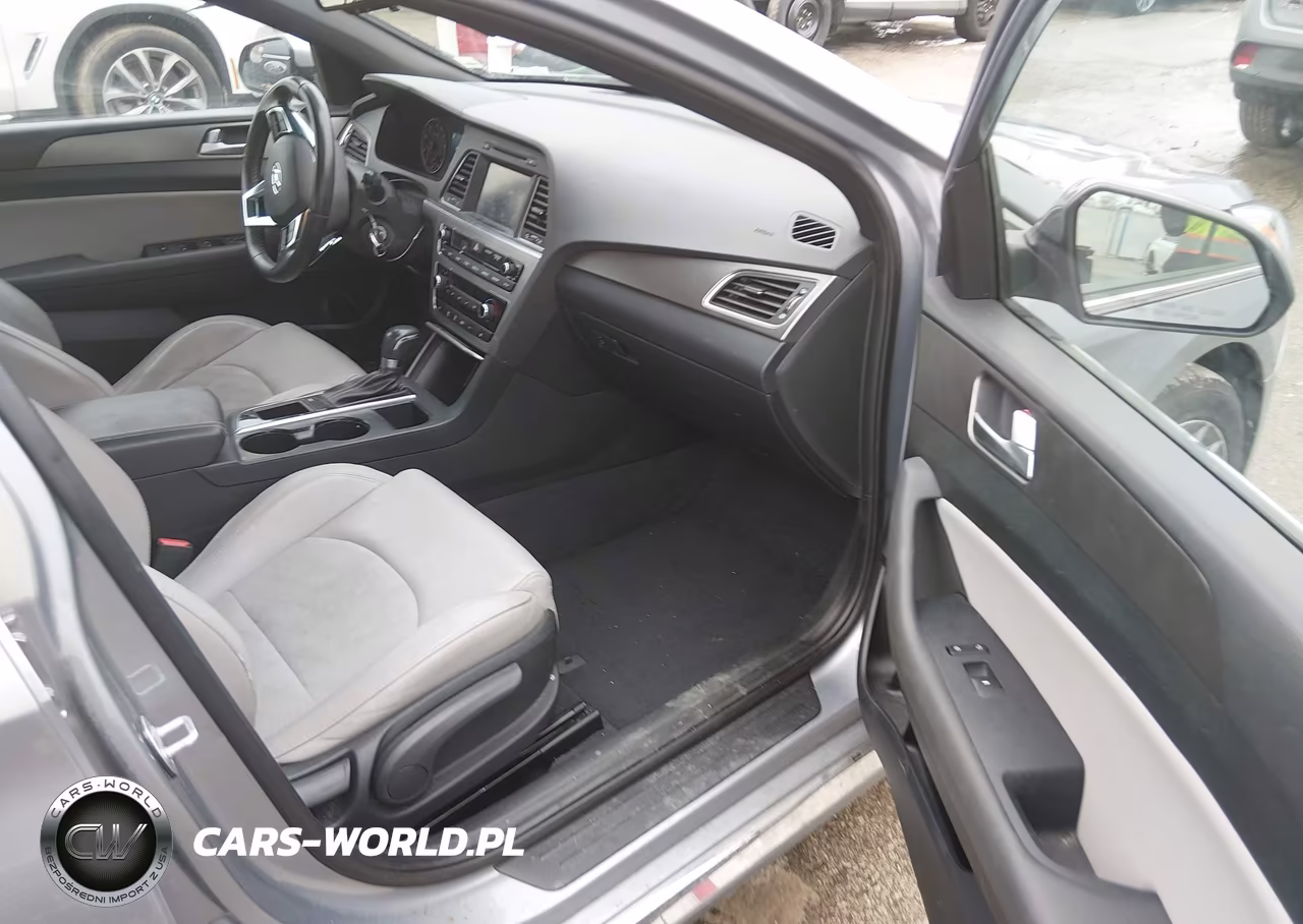 2017 Hyundai Sonata Sport 2.0T VIN:5NPE34AB4HH555486 - 5