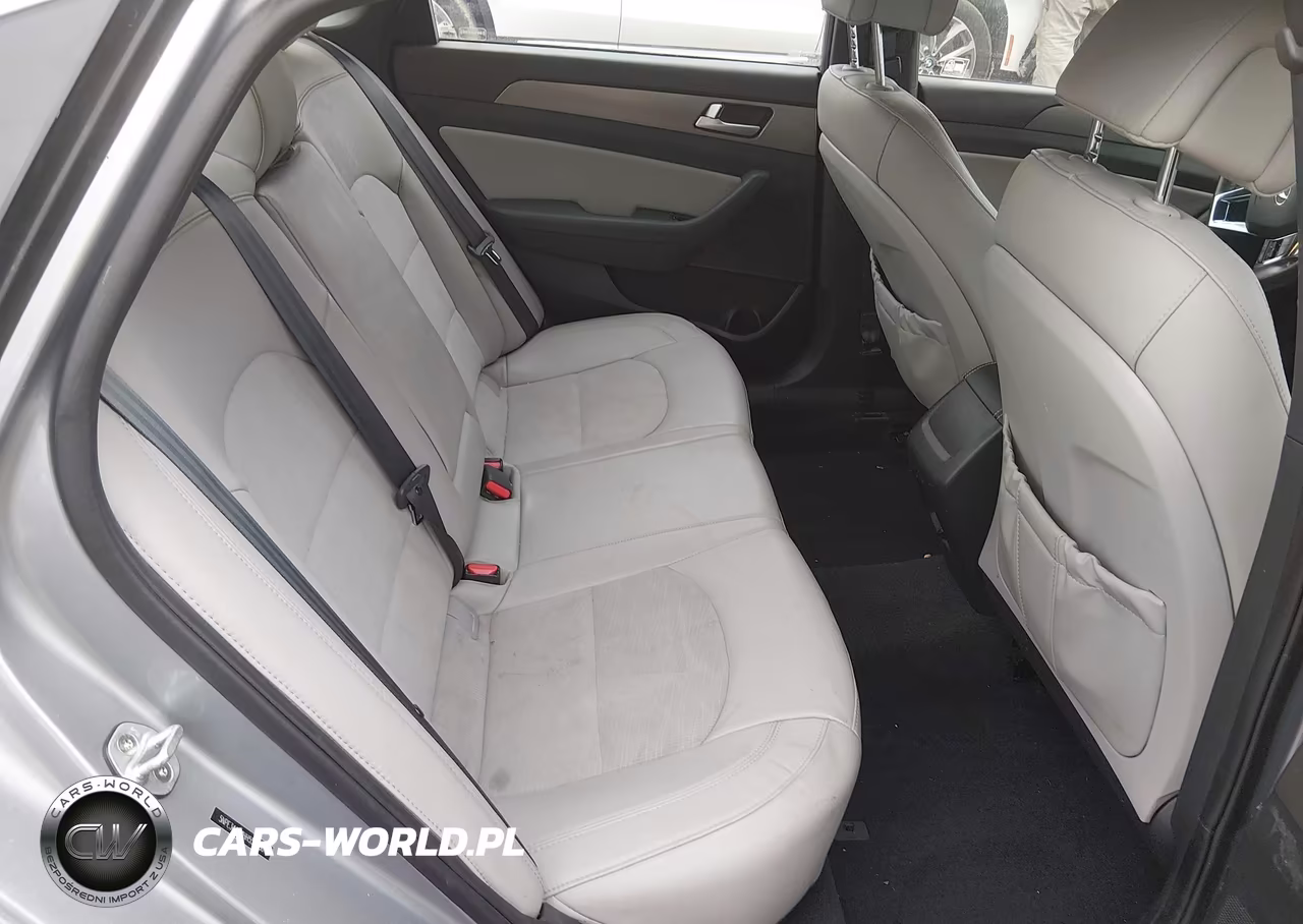 2017 Hyundai Sonata Sport 2.0T VIN:5NPE34AB4HH555486 - 8