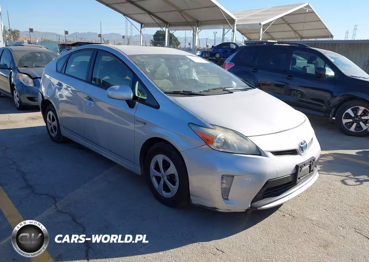 2013 Toyota Prius Three