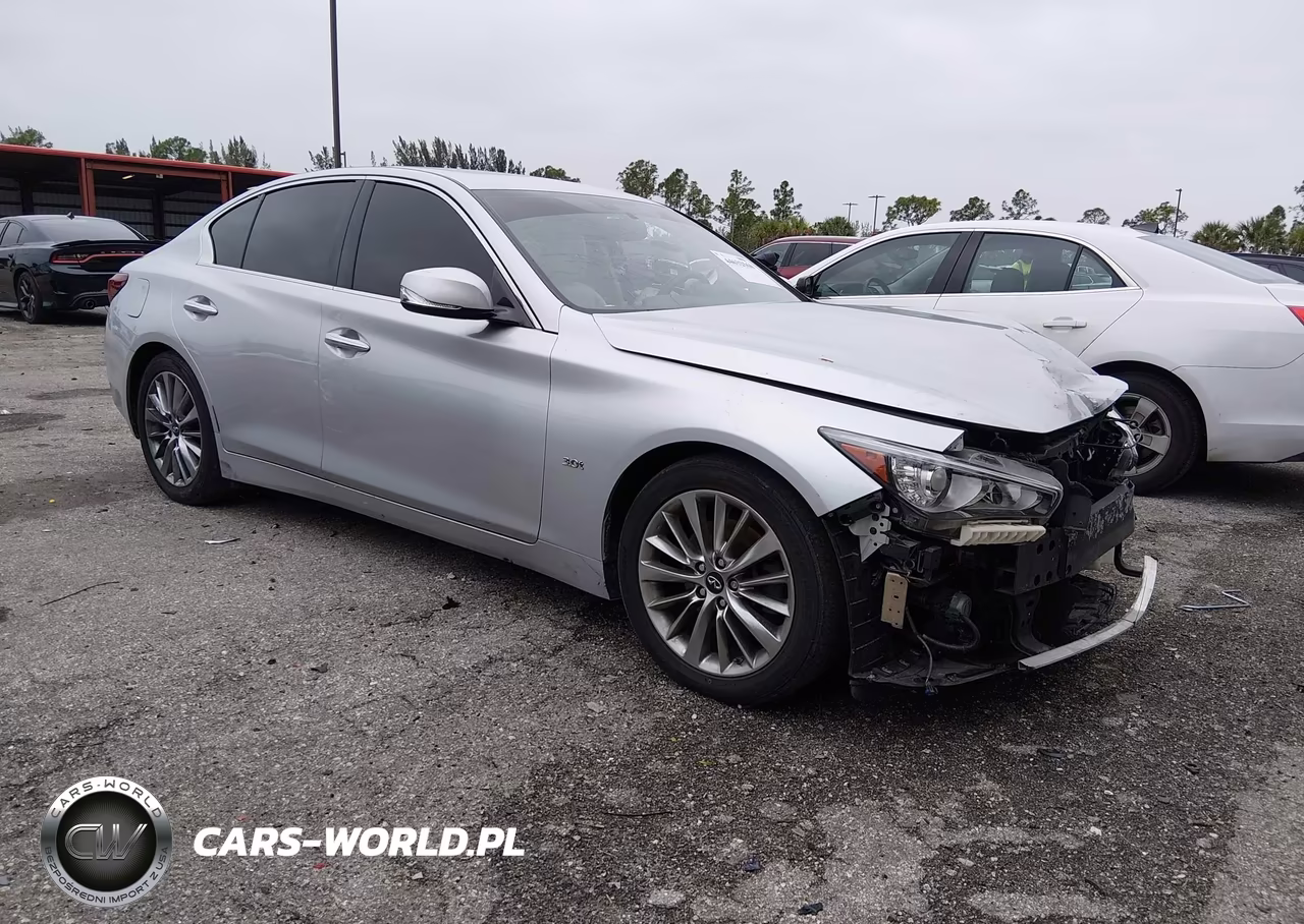 2018 Infiniti Q50 3.0T Luxe
