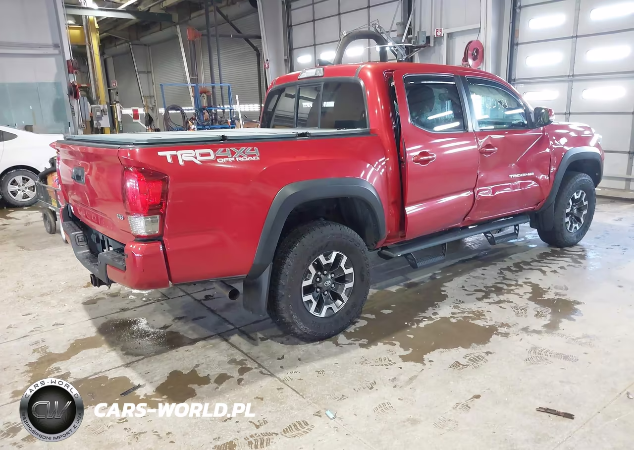 2016 Toyota Tacoma Trd Off Road VIN:3TMCZ5AN2GM040761 - 4