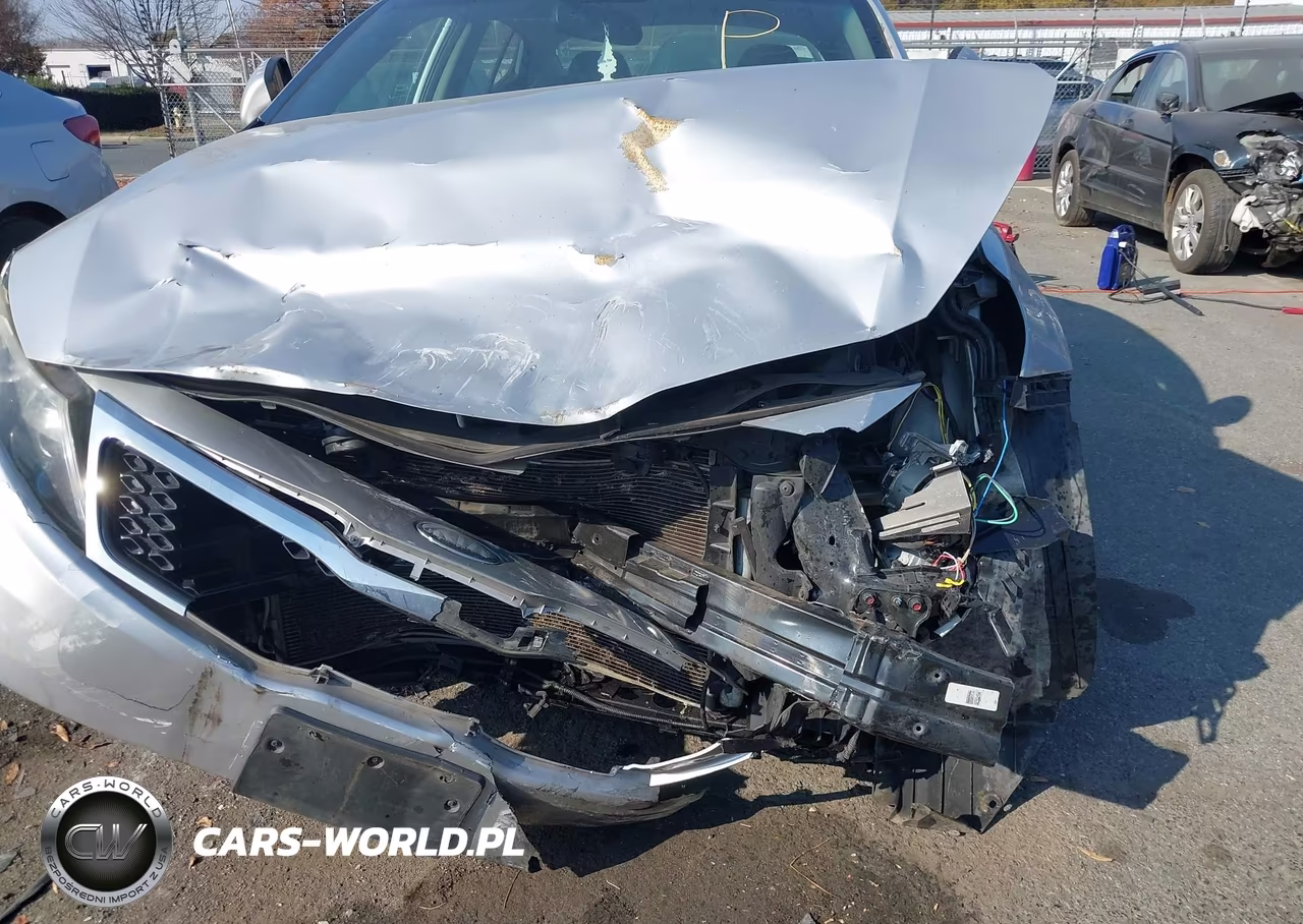 2013 Kia Optima Lx VIN:5XXGM4A78DG242965 - 6