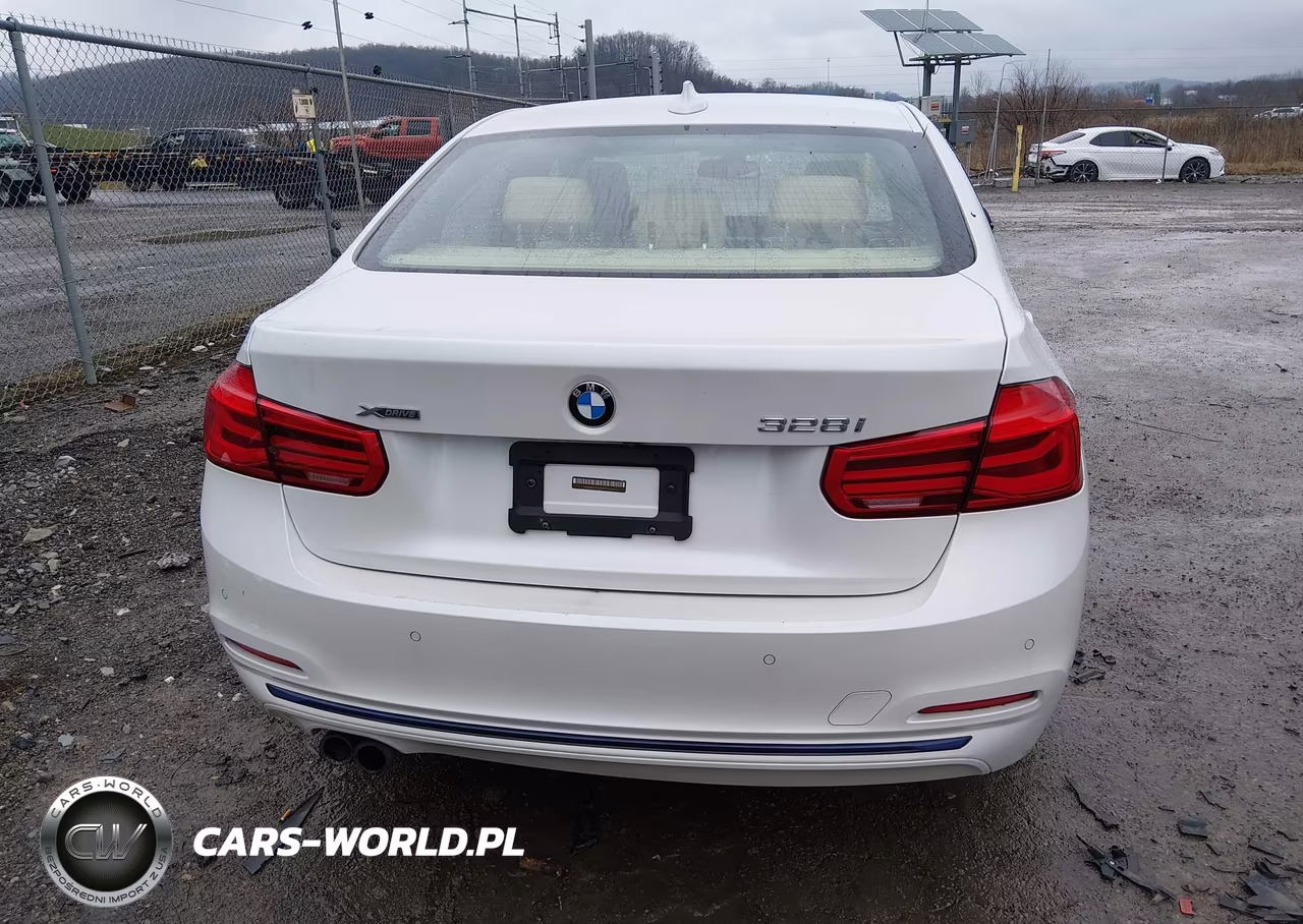 2016 BMW 328I xDrive VIN:WBA8E3G54GNT75424 - 17