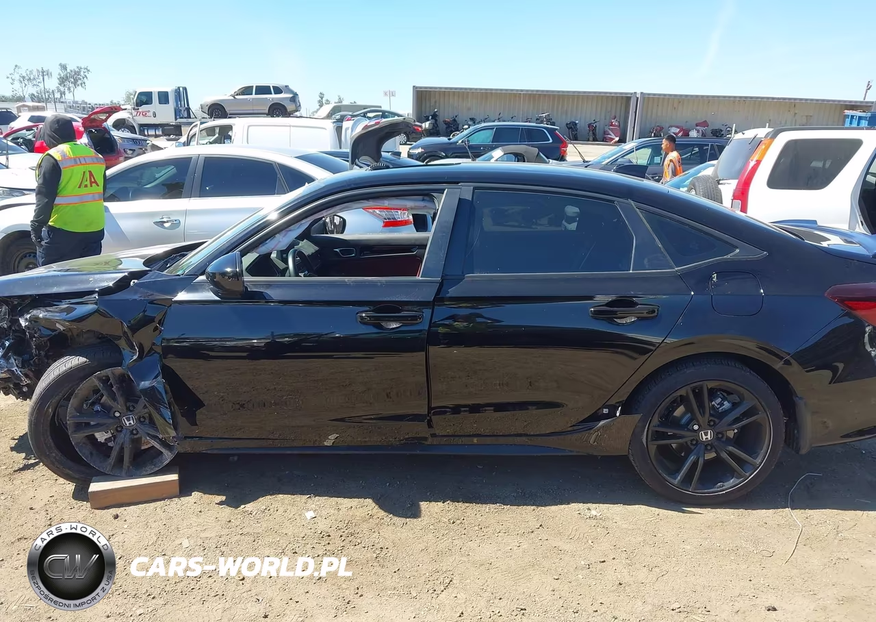 2025 Honda Civic Si VIN:2HGFE1E50SH472303 - 14