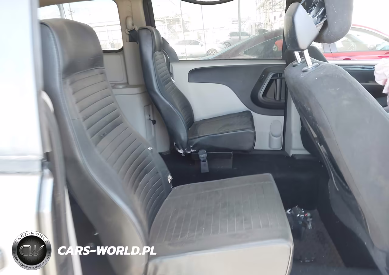 2015 Dodge Grand Caravan Sxt VIN:2C4RDGCG4FR556016 - 8