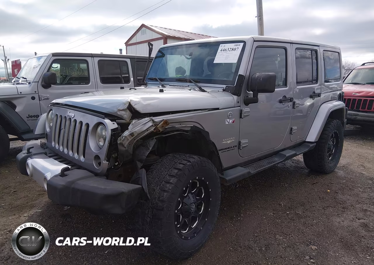 2013 Jeep Wrangler Unlimited Sahara VIN:1C4BJWEG2DL665940 - 2